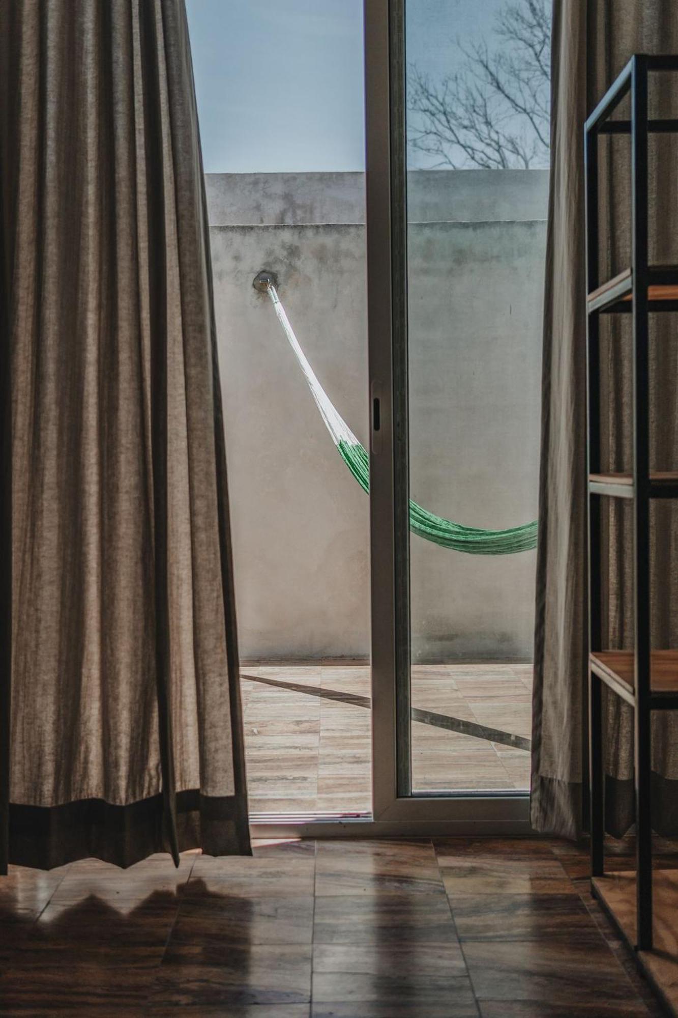 Amplia Habitacion Privada Centro 梅里达 外观 照片